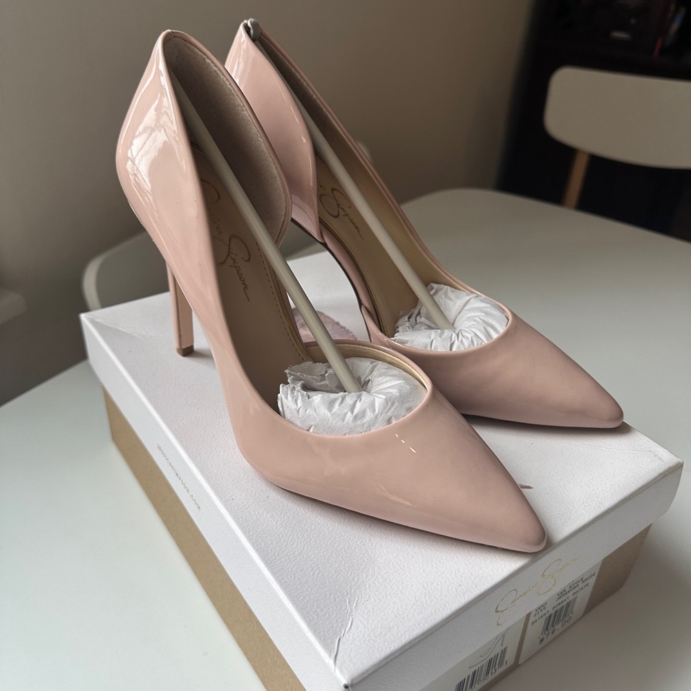 Jessica Simpson Prizma D’Orsay Patent Pumps - Sand